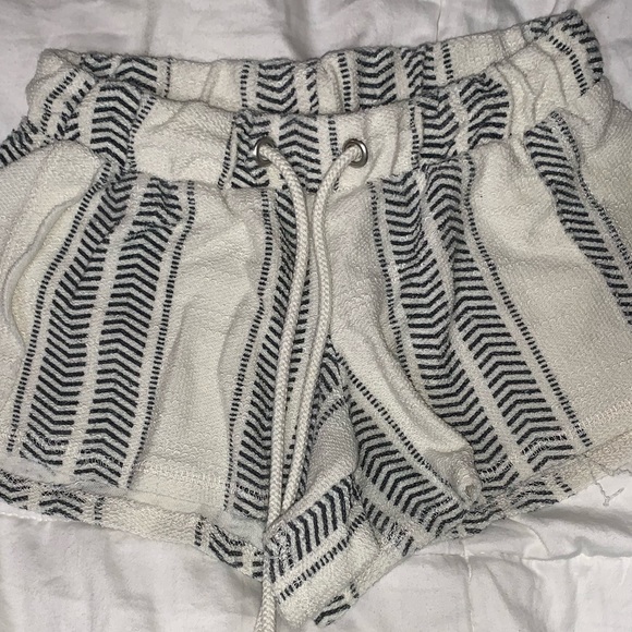 Exist Pants - beach shorts Exist Pants - beach shorts